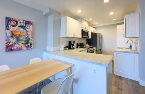 2 bed 2 bath penthouse condo with AC and Ocean Views - Foto 6