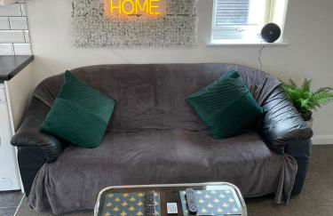 1 Bed @ Factory Quater - Chard St - Foto 7