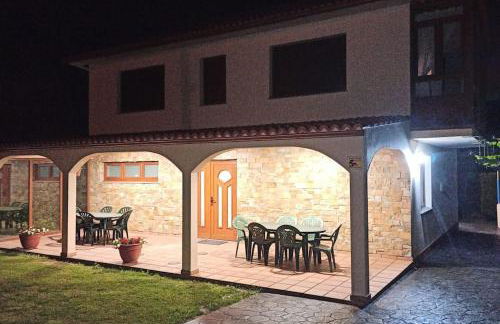 CASA AREALBA Casa con piscina muy cerca de las playas de San Xurxo y Doniños - Foto 4