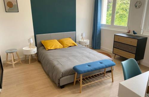 T2 spacieux avec baignoire Balnéo en RdC sur cour - Foto 5