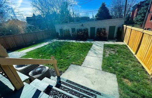 The Nook on Neil Walkable 3BR - Foto 35