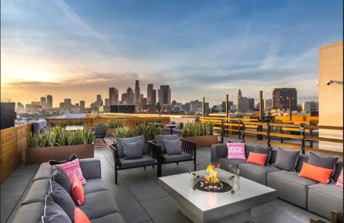 Stylish 2BR Near Dodgers Stadium by Oneluxstay - Foto 11