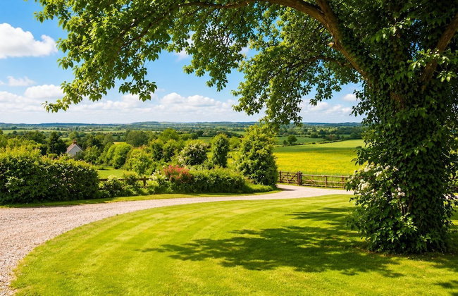Arden Hill Farm House - Sleeps up to 16 - Snooker Table - HOT TUB - Foto 49