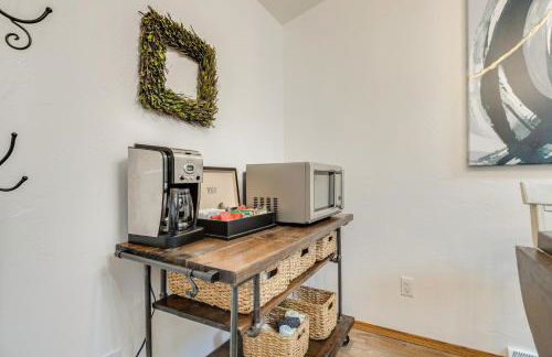 Near Medical Corridor Whimsy Wisconsin Duplex - Foto 7