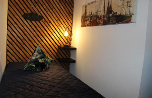 KLEINE SOUTERRAIN WOHNUNG NÄHE HAMBURG - Foto 23