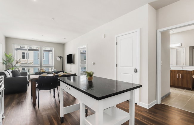 Huntington Apartments near Huntington Metro - We Host - Photo 53