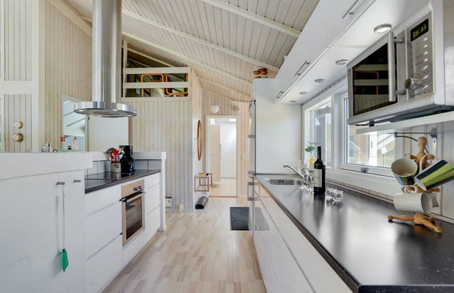 "Harriet" - 800m from the sea - Foto 17