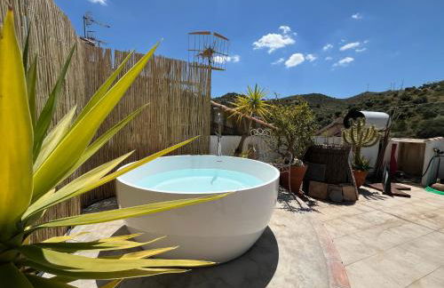 La Bermeja, Alojamiento completo, terraza con bañera y vistas panorámicas - Foto 1