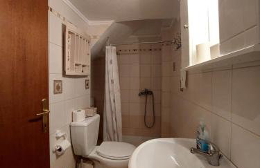 Antique Apartment 2 - Photo 17