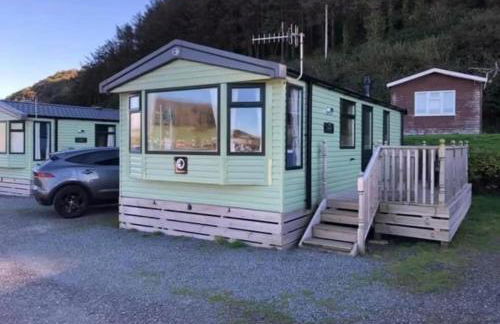 Experience Coastal Bliss in Our Modern 2019 Sea Viev 2 Bedroom static caravan at Clarach Bay Holiday Village! - Foto 6