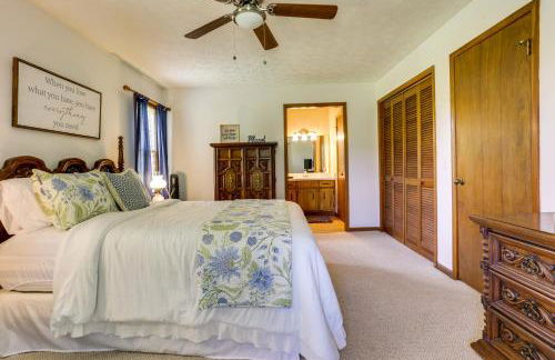 Cozy Georgia Getaway with Deck, Grill and Fire Pit! - Foto 12