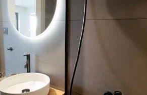 "Naias"seaside residence in the port of Piraeus-entire holiday home - Foto 24