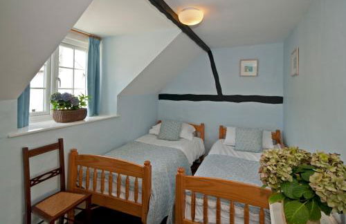 Tros Yr Afon Holiday Cottages and Manor House - Photo 73
