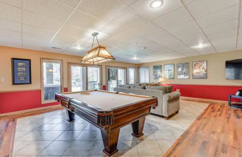 Lake Norman Retreat with Dock, Game Room and Hot Tub - Foto 24