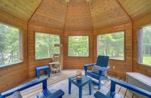 Swim Dock and Game Room Lakefront Home in Siren! - Foto 33