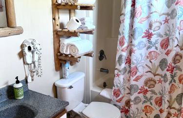 Deer Harbor Cottage & Suites - Foto 43