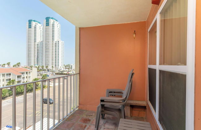Walk to Beach From Beautiful one Bedroom Condo! - Foto 26