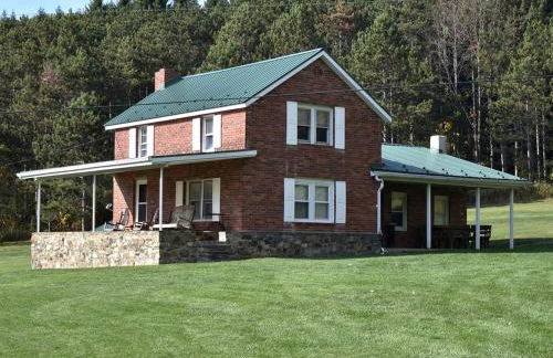 Charming Cabin on 1,000-Acre Farm in Westfield, Pennsylvania - Foto 6