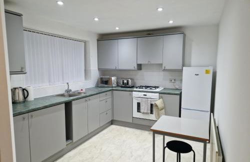 Superb & Beautiful Stourport Home with 7 Beds by PureStay - Foto 30