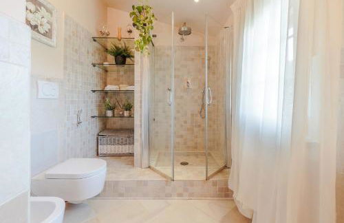 Villa Matilde, with Private Pool on the Lucca Hills - Foto 84