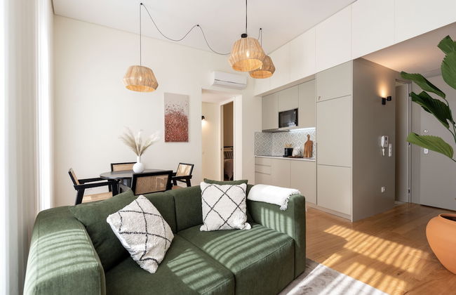 Mouzinho da Silveira 215 by LovelyStay - Foto 32