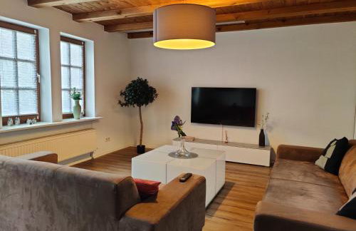 Early Year Deal - 150 qm Fachwerkhaus mit Heimkino & Privat-Sauna & Pool - Foto 43