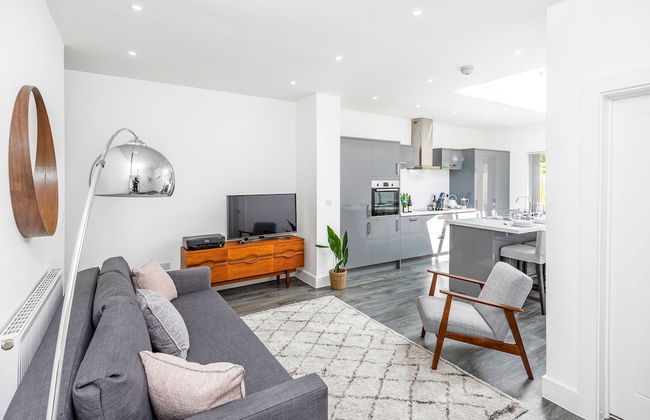 Beautiful Apartment in Central Neighbourhood - Foto 1