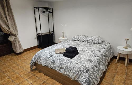 Rez-de-jardin appartement 1 chambre Guéret - Foto 1