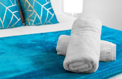 Two Bedroom Apartment - Two Parking Spaces - Fast Wi-Fi 1AS - Foto 14