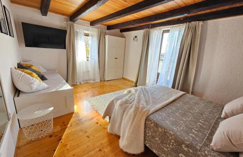 Stonehouse Ana with Jacuzzi Rovinj-Krmed - Foto 4