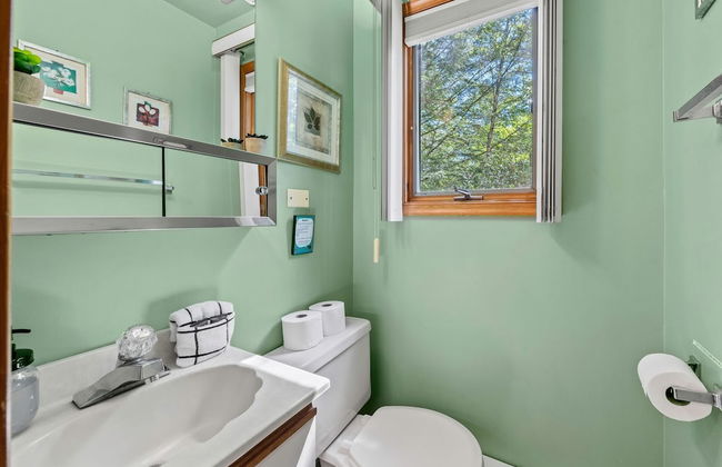 Harmony Ridge by Avantstay Large Deck w Hot Tub Forest Views - Foto 37