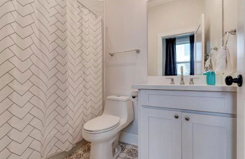 Spring Festival Stay Mid-City w Pool Balcony - Foto 20