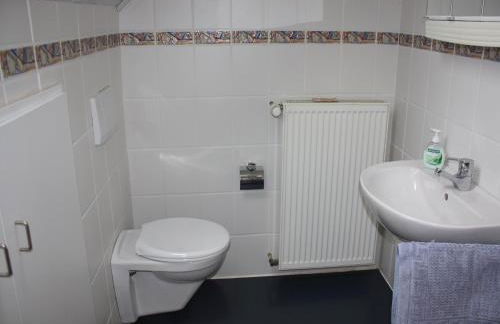 Holiday Farm Situated Next to the Kellerwald-edersee National Park With a Sunbathing Lawn - Foto 32