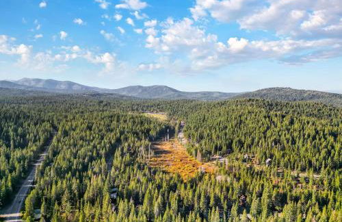 Truckee Cabin Getaway - Sleeps 6 - Foto 23