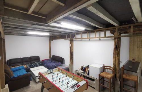 Gîte en Corrèze 12 pers, Piscine chauffée et Salle de jeux - Foto 10