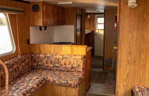 Luxury Bass Houseboat - Party Platform - Group of 6 People - HB09 - Foto 6