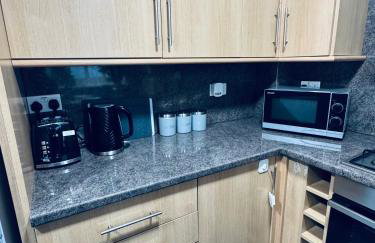 Queens Townhouse - 4 Bedrooms - Sleeps 9 - Foto 24