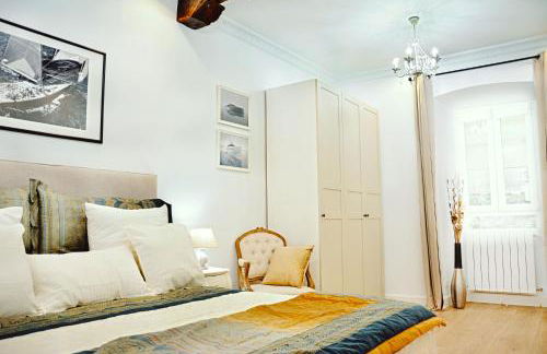 LUX CITYHALL + PARKING - Foto 7