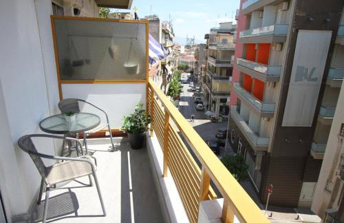 Newly Renovated Central 2 Bedroom Apartment in Kozani - Foto 20