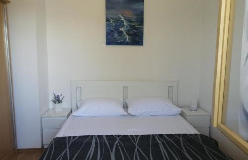 House B - with spacious terrace and beautiful view - Foto 18