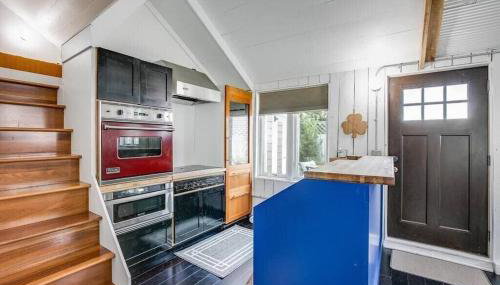 Cozy Tiny House Bungalow 7 Blocks from Campus - Foto 2