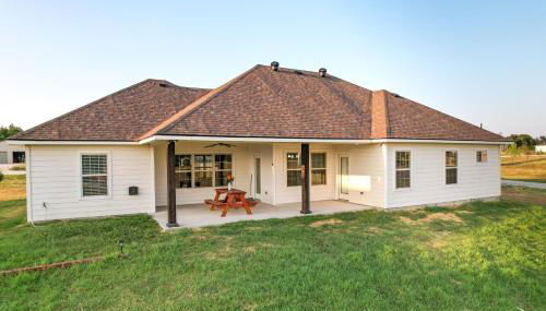 about 10 Mi to Dtwn McKinney Home with Patio and Yard - Foto 2