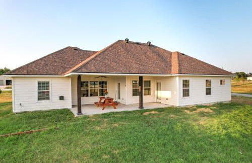 about 10 Mi to Dtwn McKinney Home with Patio and Yard - Foto 2