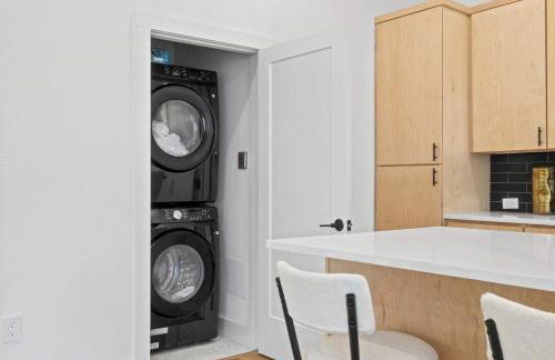 Rainey St Retreat - Cowboy Pool & Urban Chic - Foto 19