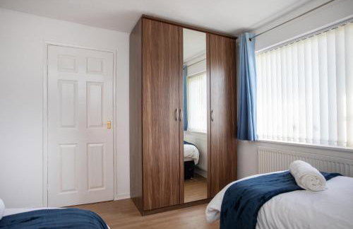 Rawmarsh House, Rotherham for contractors & Families, off-road parking, high speed wifi - Foto 27