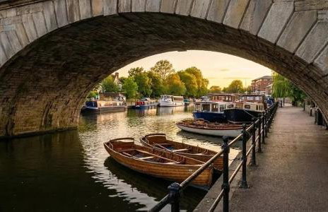 NEW! 2 bedroom Flat, Free Parking, PS5 and Netflix, ideal for professionals, relocators and families 1 minute to the centre and station - Foto 20