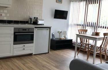 Millbrook House Apartments 8 - Photo 7