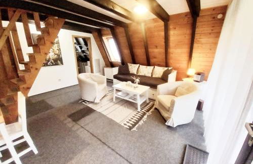 Gemütliches Ferienhaus mit sonniger Terrasse Frankenwald nähe Badesee Smart-TV - Foto 8