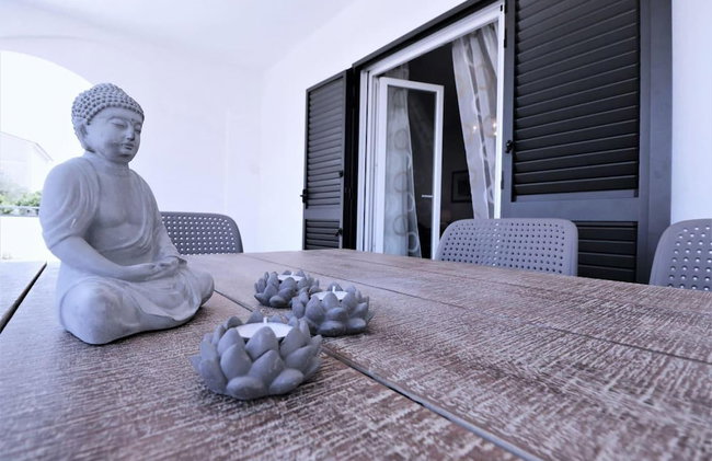 Villa Mendula Trogir - Luxury villa by the beach - heated pool - lush green garden - Photo 79