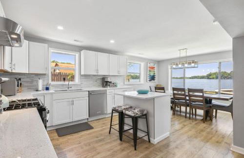 Landmark Lakehouse - luxury living in PLX - Foto 23